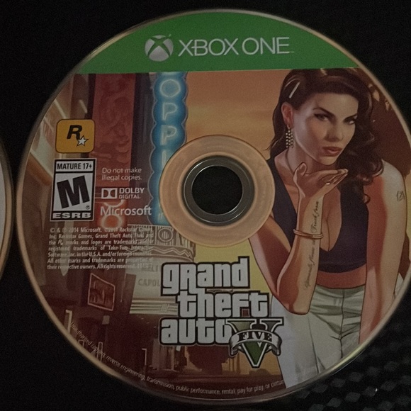 NBA2K21,GRAND THEFT AUTO5,CALL OF DUTYWW2 XBOX GAMES AND ASTRO BOT 1PS4 GAME - Picture 5 of 7